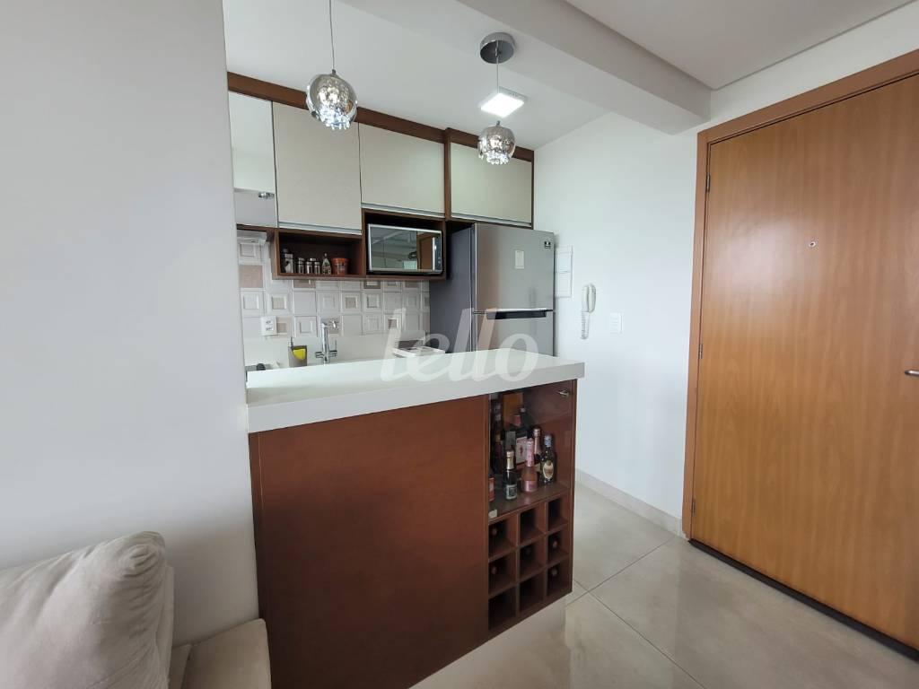 SALA / SALA JANTAR de Apartamento à venda, Padrão com 52 m², 2 quartos e 2 vagas em Utinga - Santo André