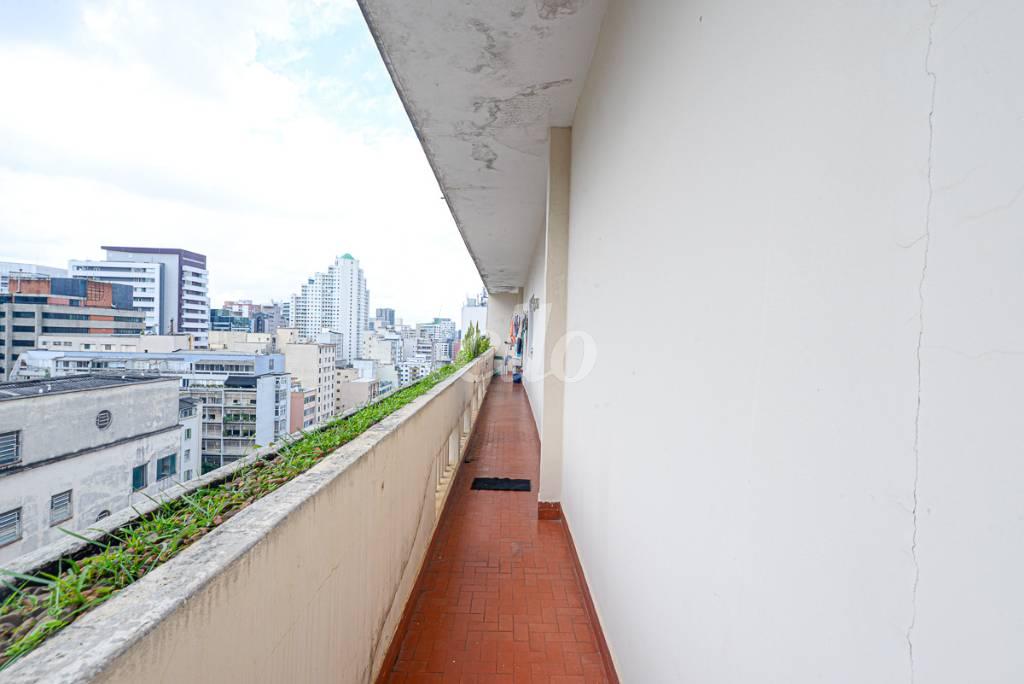 SACADA de Apartamento à venda, Padrão com 140 m², 2 quartos e em Consolação - São Paulo