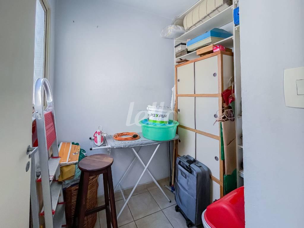 24 SERVIÇO de Apartamento à venda, Padrão com 84 m², 2 quartos e 1 vaga em Vila Mariana - São Paulo