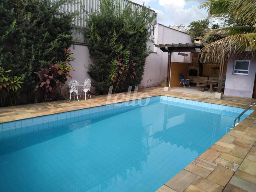 PISCINA de Casa à venda, sobrado com 482 m², 5 quartos e 8 vagas em Vila Bertioga - São Paulo