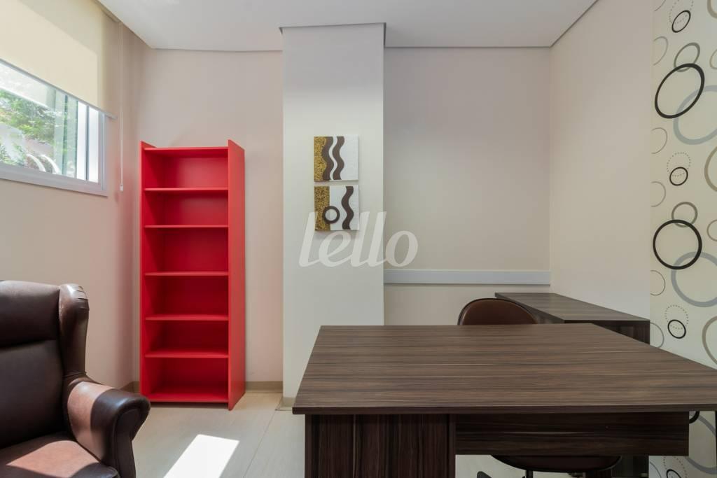 SALA 1 de Sala / Conjunto para alugar, Padrão com 14 m², e 1 vaga em Vila Mariana - São Paulo