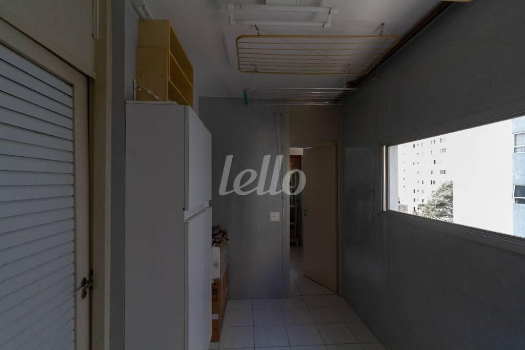ÁREA DE SERVIÇO de Apartamento à venda, Padrão com 158 m², 4 quartos e 2 vagas em Jardim Paulista - São Paulo
