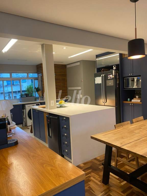COZINHA de Apartamento à venda, Padrão com 100 m², 2 quartos e 1 vaga em Vila Olímpia - São Paulo