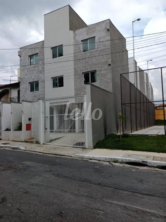 FACHADA de Apartamento à venda, Padrão com 42 m², 2 quartos e 1 vaga em Vila Mazzei - Santo André