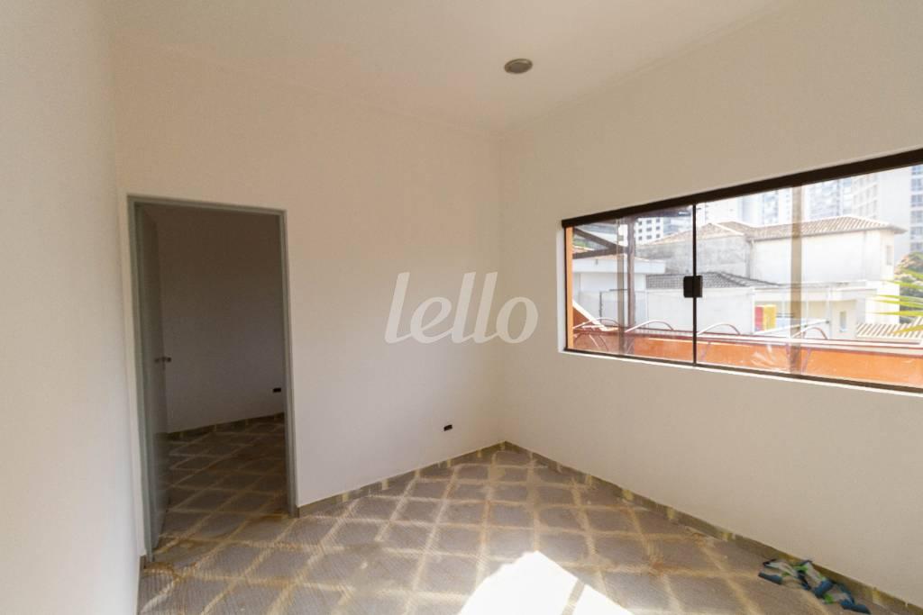 SALA 8 SUPERIOR de Casa para alugar, térrea com 410 m², e 1 vaga em Água Branca - São Paulo