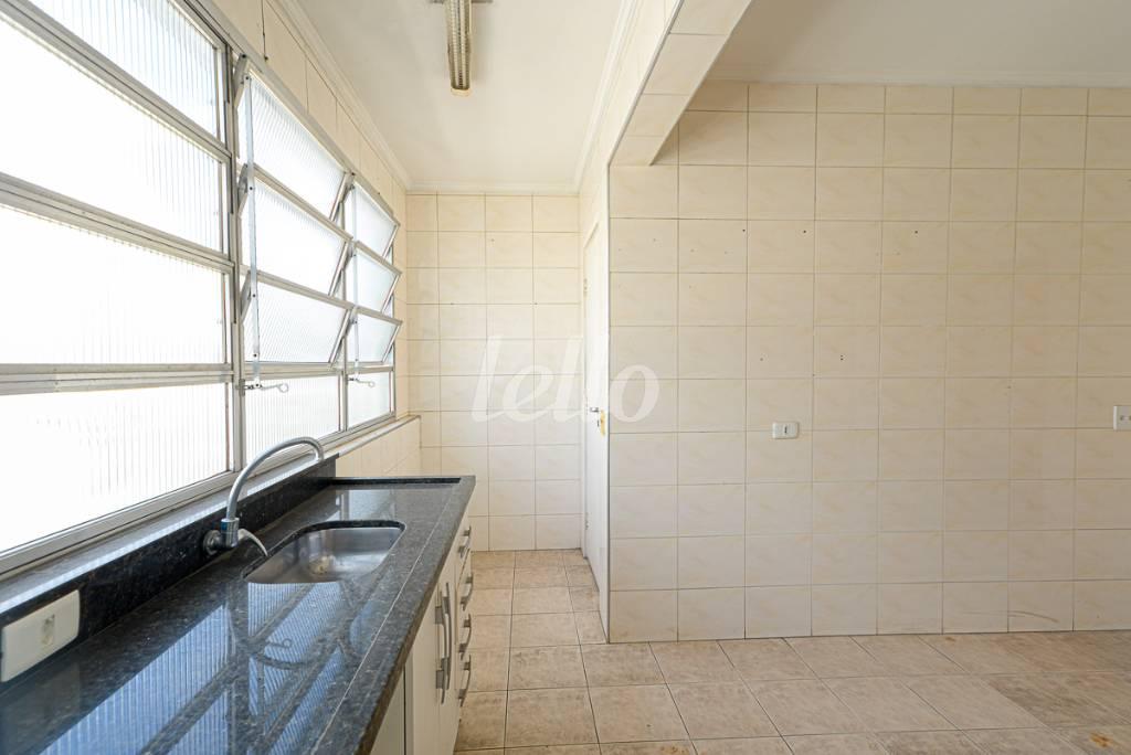 COZINHA de Apartamento à venda, Padrão com 170 m², 3 quartos e 1 vaga em Higienópolis - São Paulo