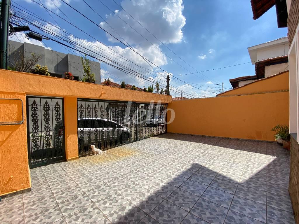 GARAGEM de Casa à venda, sobrado com 183 m², 3 quartos e 3 vagas em Vila Aurora - São Paulo