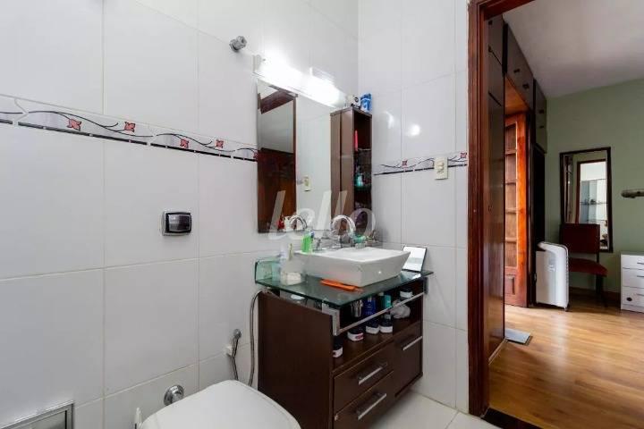 BH de Casa à venda, sobrado com 218 m², 3 quartos e 2 vagas em Água Rasa - São Paulo