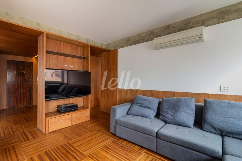 SALA 2 de Apartamento para alugar, Padrão com 202 m², 2 quartos e 2 vagas em Itaim Bibi - São Paulo