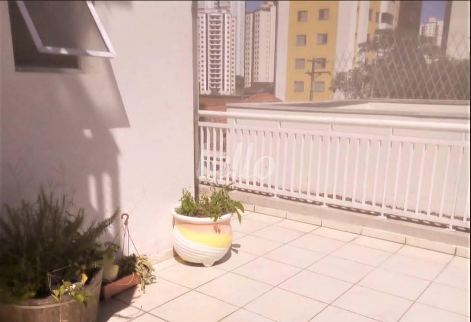 VARANDA de Apartamento à venda, Padrão com 134 m², 3 quartos e 2 vagas em Chácara Inglesa - São Paulo