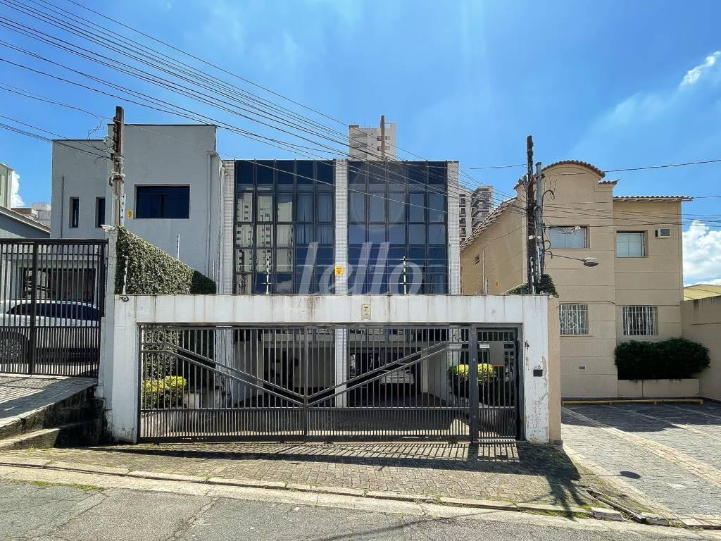 FACHADA de Casa à venda, sobrado com 500 m², 4 quartos e 6 vagas em Vila Mariana - São Paulo