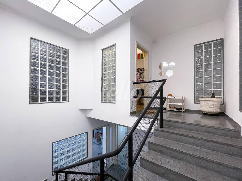 TERCEIRO ANDAR de Casa à venda, sobrado com 500 m², 4 quartos e 6 vagas em Vila Mariana - São Paulo