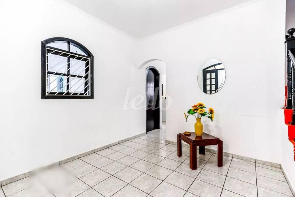 SALA de Casa à venda, sobrado com 380 m², 4 quartos e 4 vagas em Vila Medeiros - São Paulo