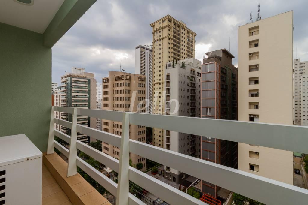 VARANDA SUITE 1 E 2 de Apartamento para alugar, Duplex com 96 m², 2 quartos e 1 vaga em Jardim Paulista - São Paulo