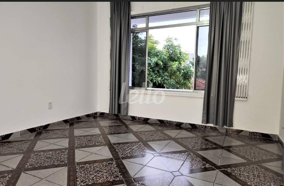 SALA INTIMA de Casa à venda, sobrado com 218 m², 4 quartos e 3 vagas em Saúde - São Paulo