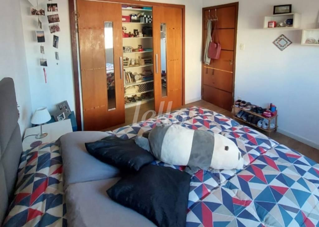 DORMITÓRIO de Apartamento à venda, Padrão com 55 m², 2 quartos e em Bela Vista - São Paulo
