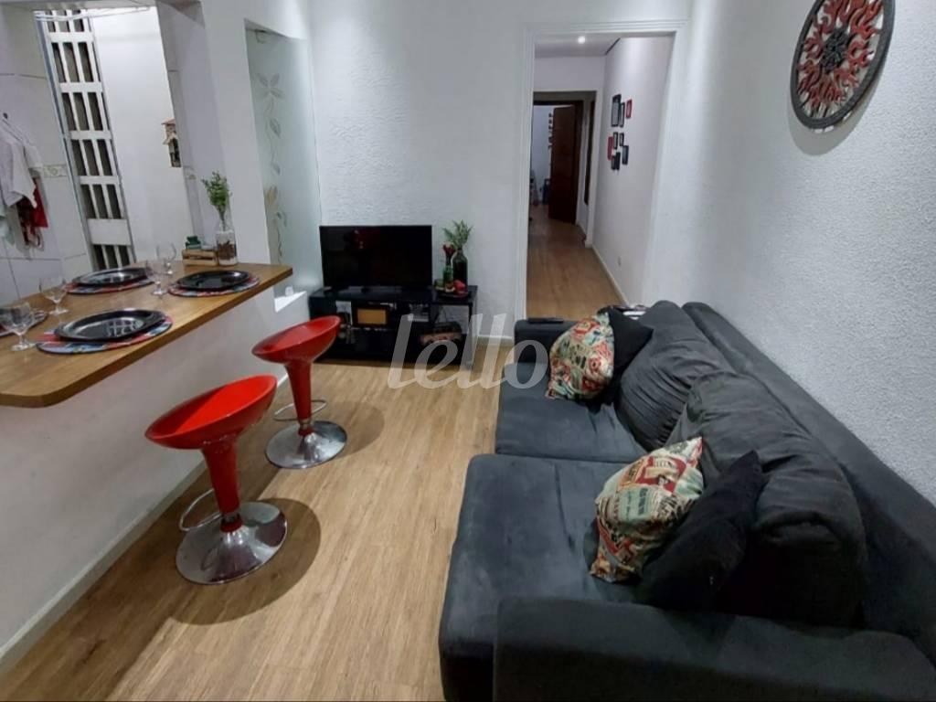 SALA de Apartamento à venda, Padrão com 55 m², 2 quartos e em Bela Vista - São Paulo