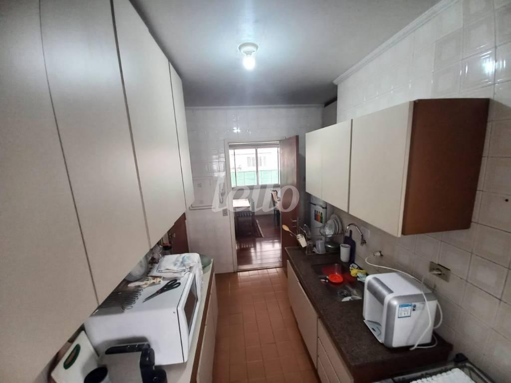 COZINHA de Apartamento à venda, Padrão com 74 m², 2 quartos e 2 vagas em Pinheiros - São Paulo