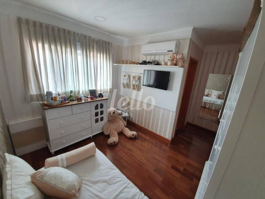 SUITE 2 de Apartamento para alugar, Padrão com 202 m², 3 quartos e 4 vagas em Vila Regente Feijó - São Paulo