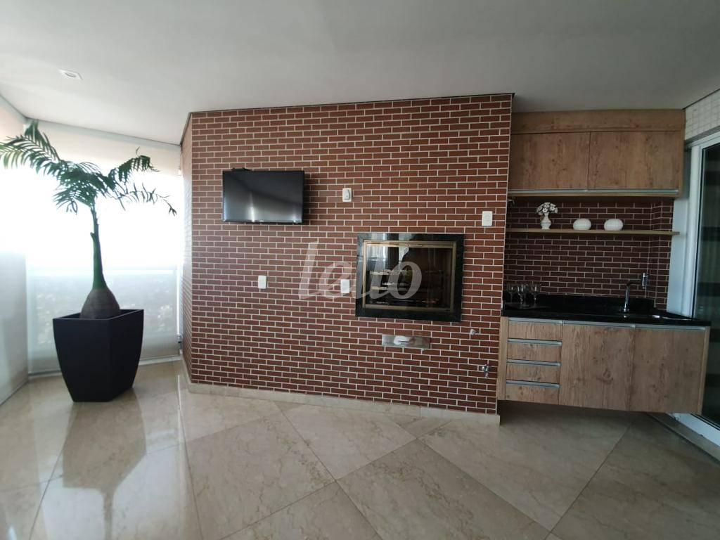 VARANDA GOURMET de Apartamento para alugar, Padrão com 202 m², 3 quartos e 4 vagas em Vila Regente Feijó - São Paulo
