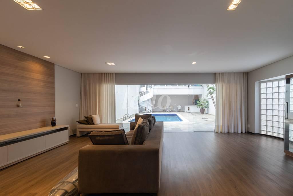 LELLO-1 (2) de Casa à venda, sobrado com 576 m², 3 quartos e 4 vagas em Cidade Mãe do Céu - São Paulo
