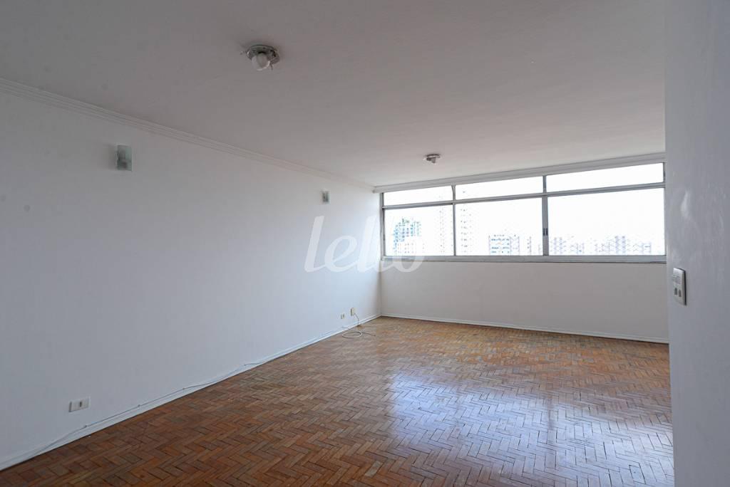SALA de Apartamento à venda, Padrão com 130 m², 3 quartos e 1 vaga em Mooca - São Paulo