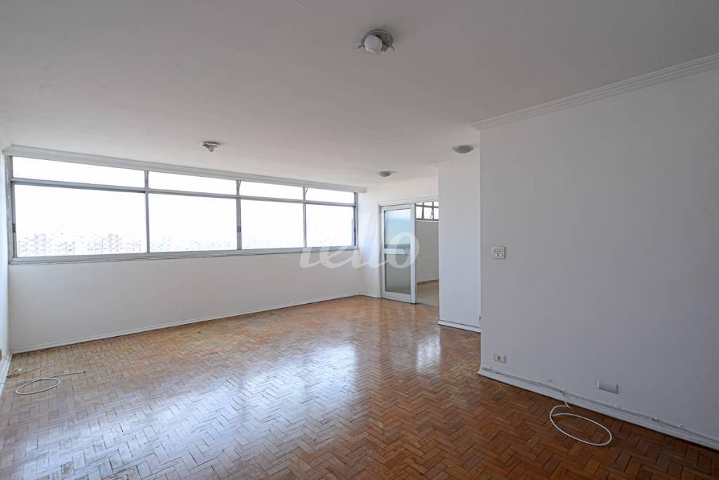 SALA de Apartamento à venda, Padrão com 130 m², 3 quartos e 1 vaga em Mooca - São Paulo