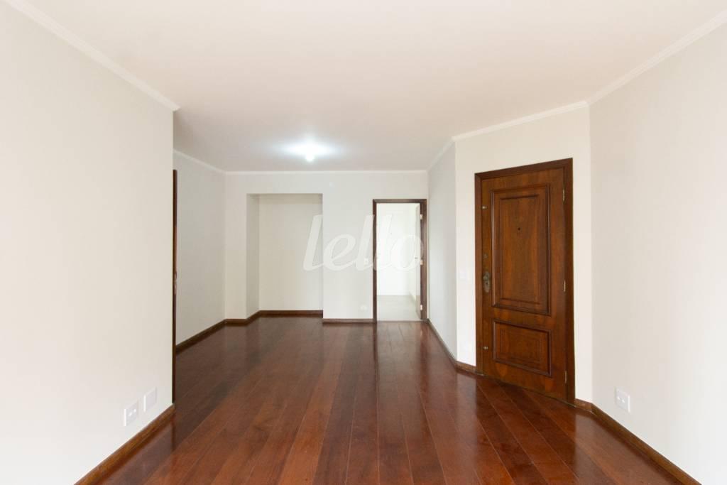 SALA (3 DE 4) de Apartamento à venda, Padrão com 101 m², 2 quartos e 1 vaga em Tucuruvi - São Paulo