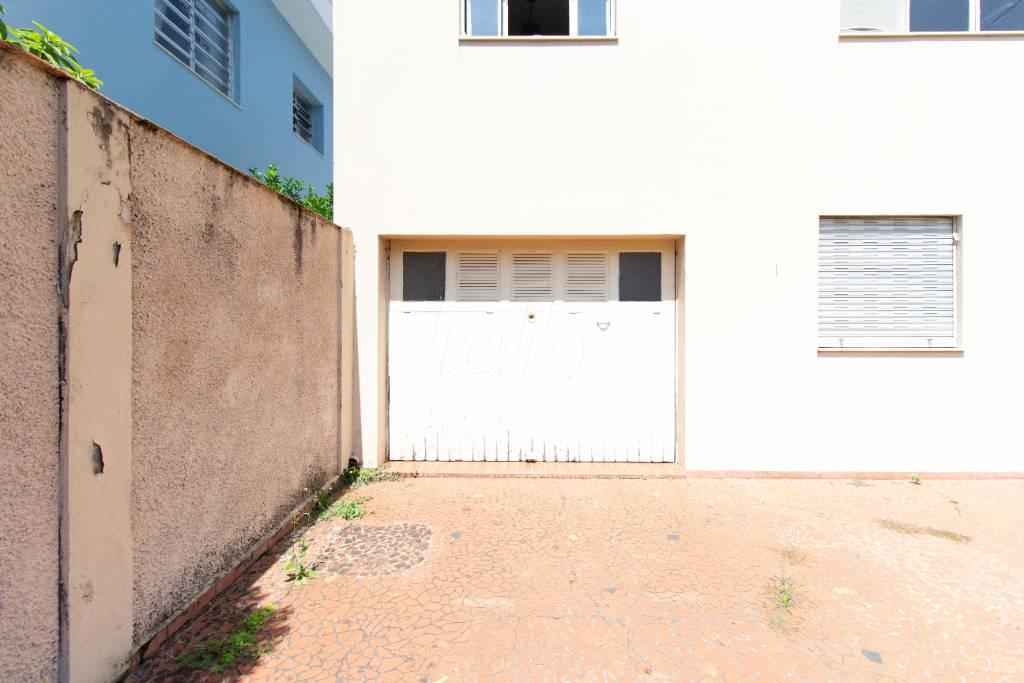 GARAGEM (3 DE 3) de Casa à venda, sobrado com 306 m², 5 quartos e 4 vagas em Santana - São Paulo
