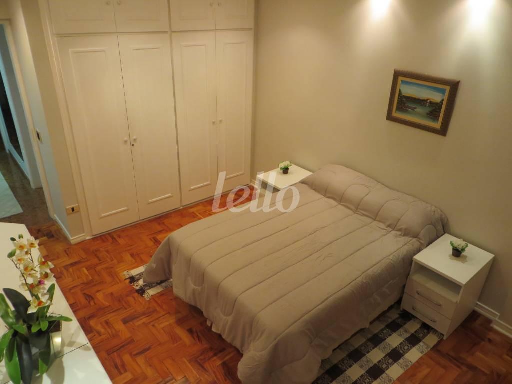 QUARTO 3 de Apartamento à venda, Padrão com 140 m², 3 quartos e 1 vaga em Jardim Paulista - São Paulo