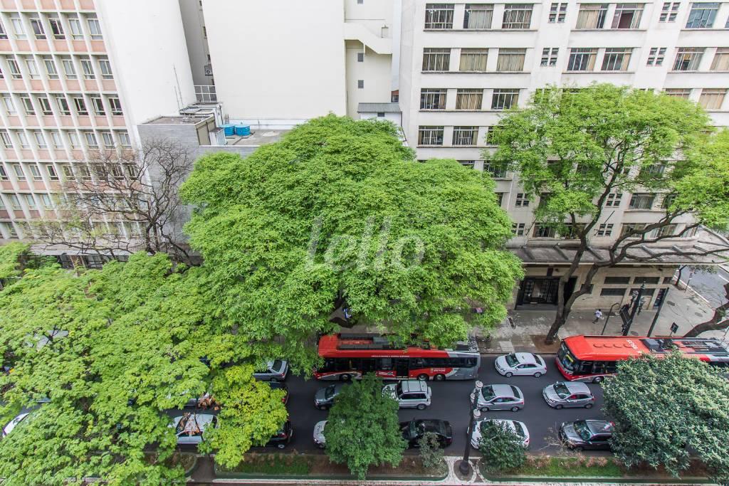 VISTA de Apartamento à venda, Padrão com 73 m², 3 quartos e em Bela Vista - São Paulo