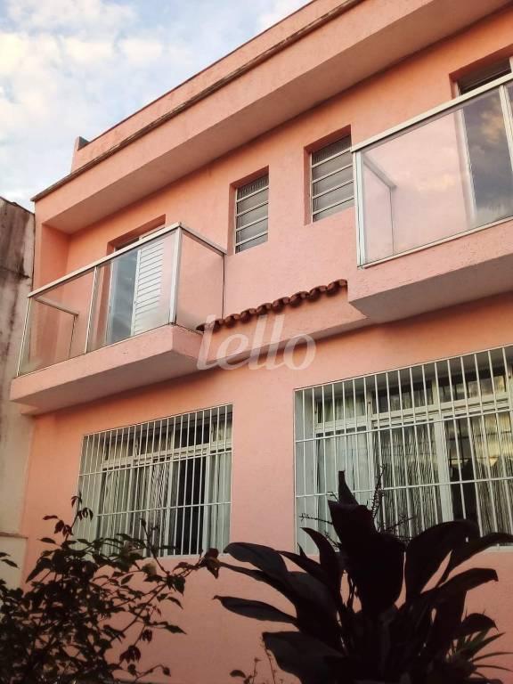 FACHADA de Casa à venda, sobrado com 450 m², 5 quartos e 4 vagas em Chácara Belenzinho - São Paulo