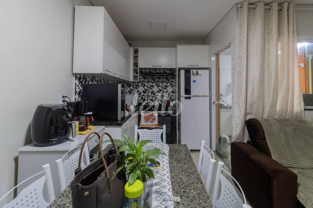 COZINHA de Apartamento para alugar, Padrão com 70 m², 2 quartos e 1 vaga em Vila Valparaíso - Santo André