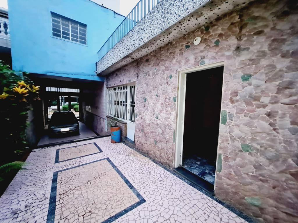 ENTRADA LATERAL de Casa à venda, sobrado com 182 m², 3 quartos e 4 vagas em Tatuapé - São Paulo