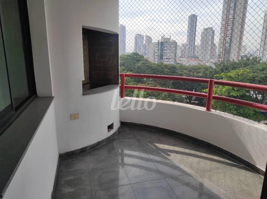 ESPAÇO GOURMET de Apartamento à venda, Padrão com 258 m², 4 quartos e 3 vagas em Tatuapé - São Paulo