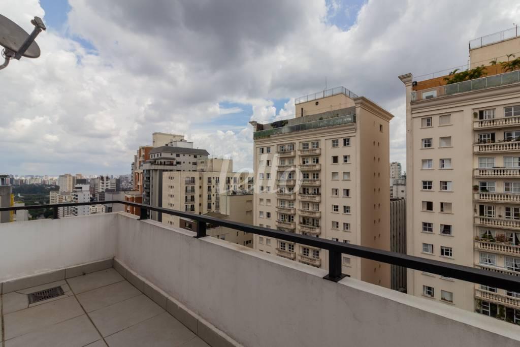 VARANDA de Apartamento para alugar, Duplex com 277 m², 3 quartos e 2 vagas em Paraíso - São Paulo