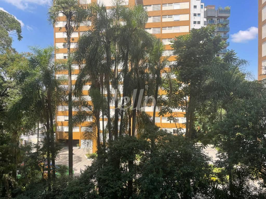 VISTA SALAS de Apartamento à venda, Padrão com 117 m², 3 quartos e 3 vagas em Santana - São Paulo