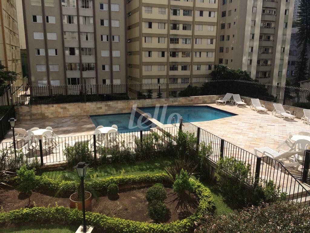 VISTA de Apartamento à venda, Padrão com 129 m², 3 quartos e 2 vagas em Pinheiros - São Paulo