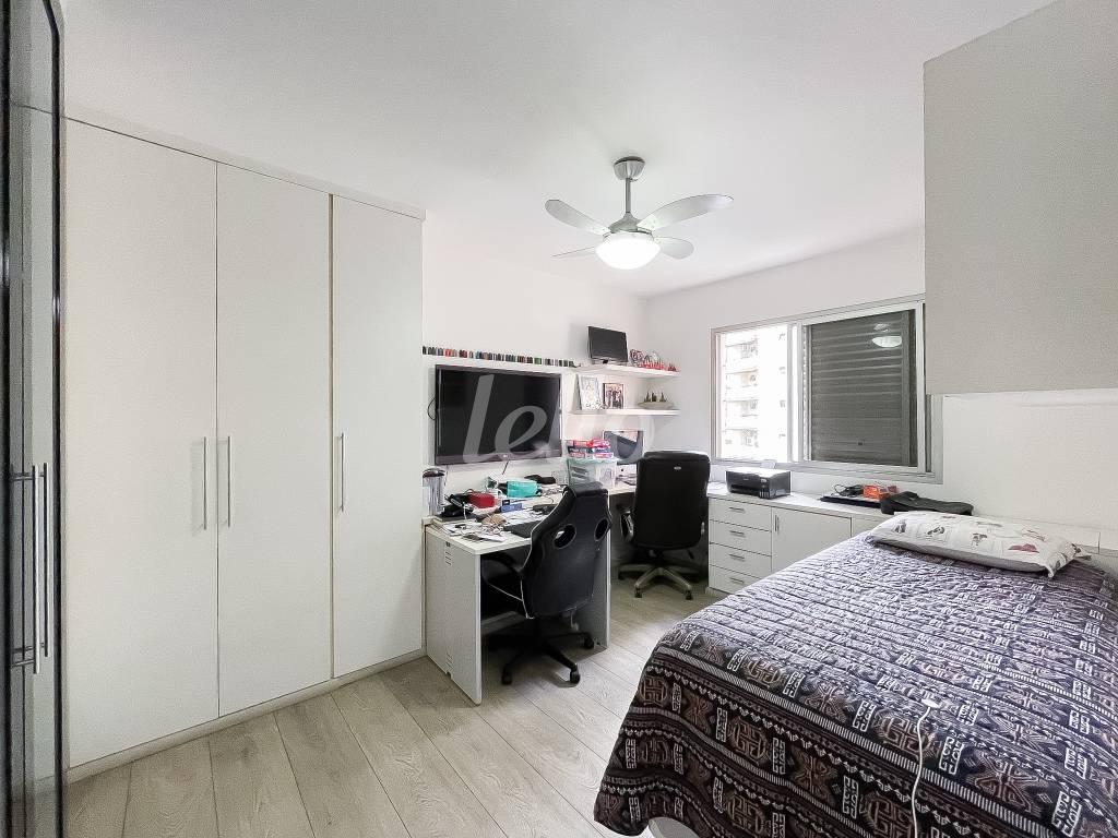 QUARTO 2 de Apartamento à venda, Padrão com 330 m², 4 quartos e 4 vagas em Perdizes - São Paulo