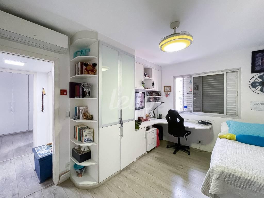 QUARTO 3 de Apartamento à venda, Padrão com 330 m², 4 quartos e 4 vagas em Perdizes - São Paulo