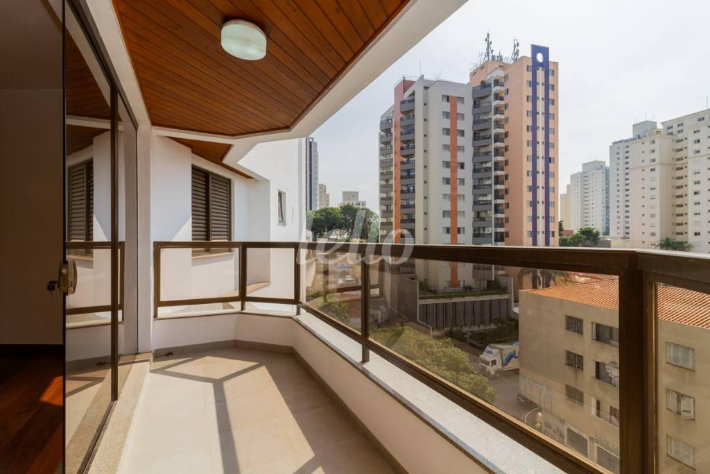 VARANDA de Apartamento à venda, Padrão com 156 m², 4 quartos e 2 vagas em Vila Ipojuca - São Paulo