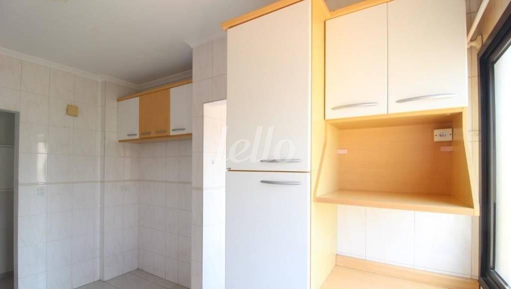 COZINHA de Apartamento à venda, Padrão com 74 m², 3 quartos e 2 vagas em Vila Mariza - São Bernardo do Campo
