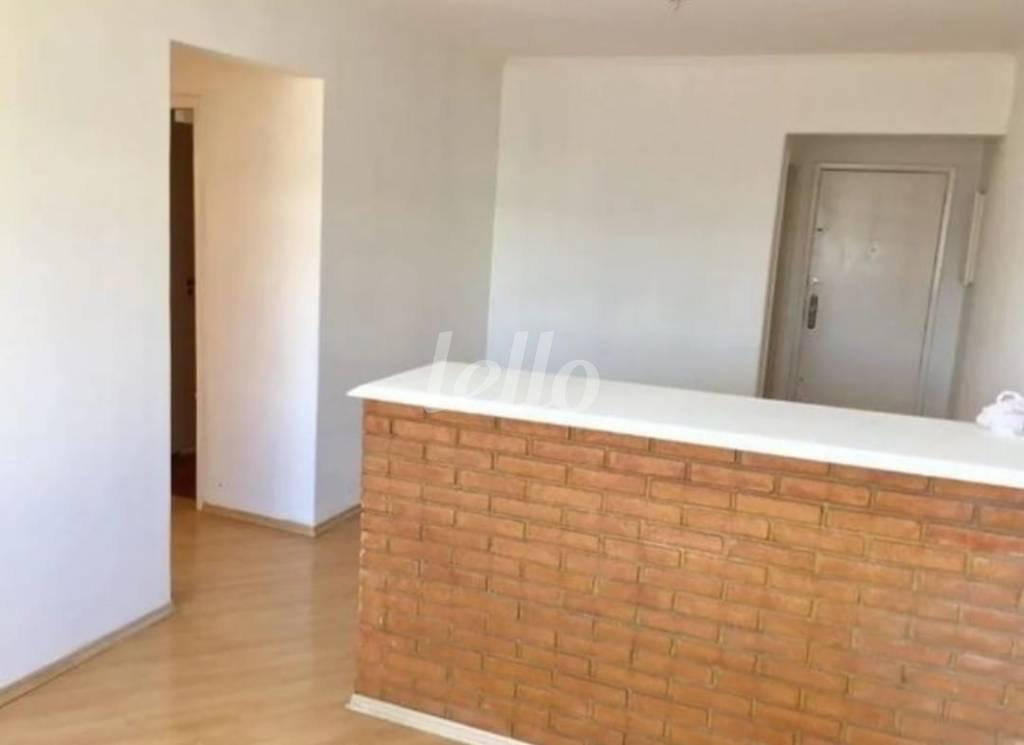 SALA 02 AMBIENTES de Apartamento à venda, Padrão com 77 m², 2 quartos e 1 vaga em Vila Assunção - Santo André