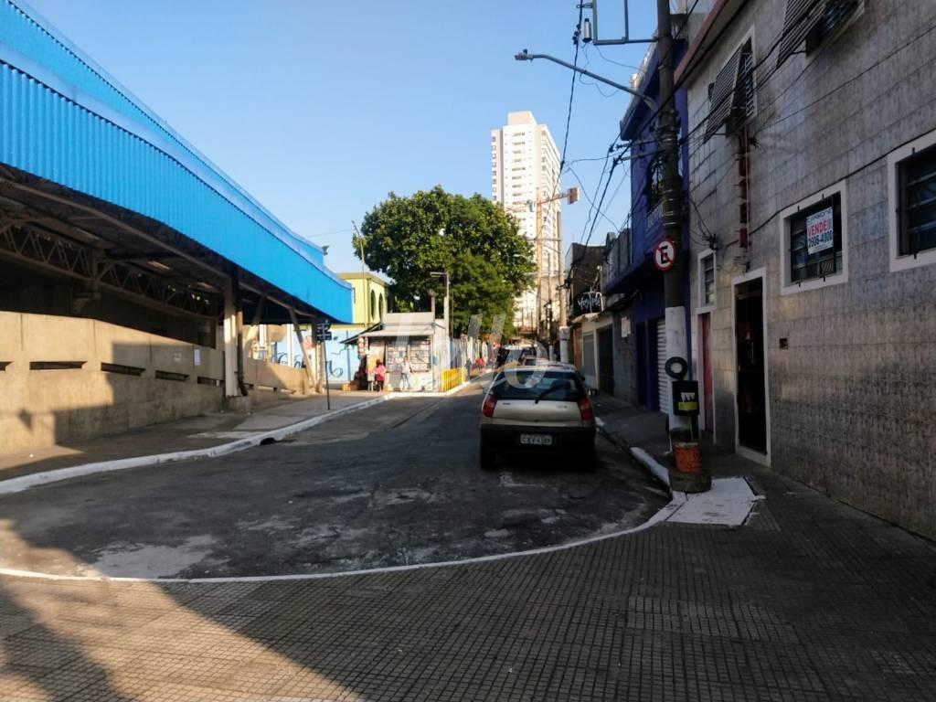 ENTRADA AO LADO DO METRÔ BELÉM de Prédio Comercial à venda, Monousuário com 1293 m², e 20 vagas em Quarta Parada - São Paulo