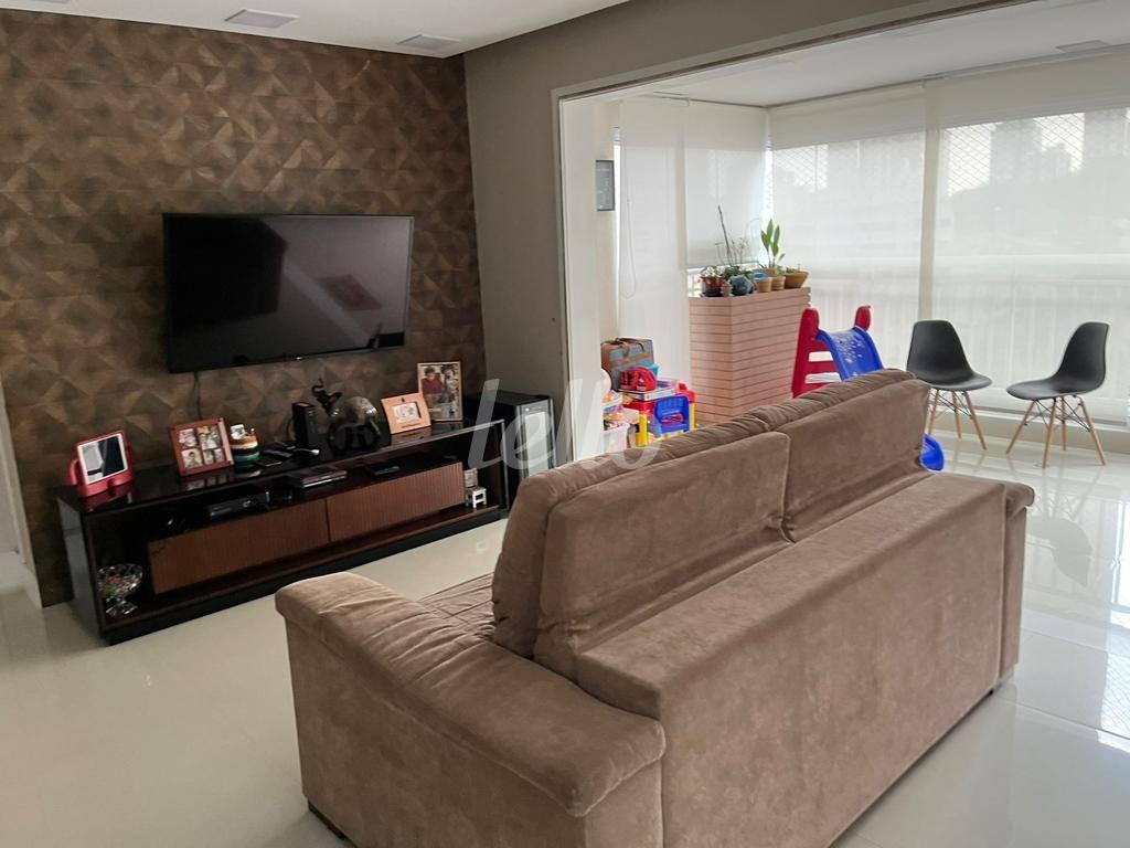 SALA de Apartamento à venda, Padrão com 87 m², 2 quartos e 2 vagas em Vila Prudente - São Paulo