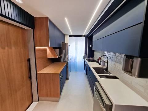 COZINHA de Apartamento à venda, Padrão com 140 m², 3 quartos e 1 vaga em Paraíso - São Paulo