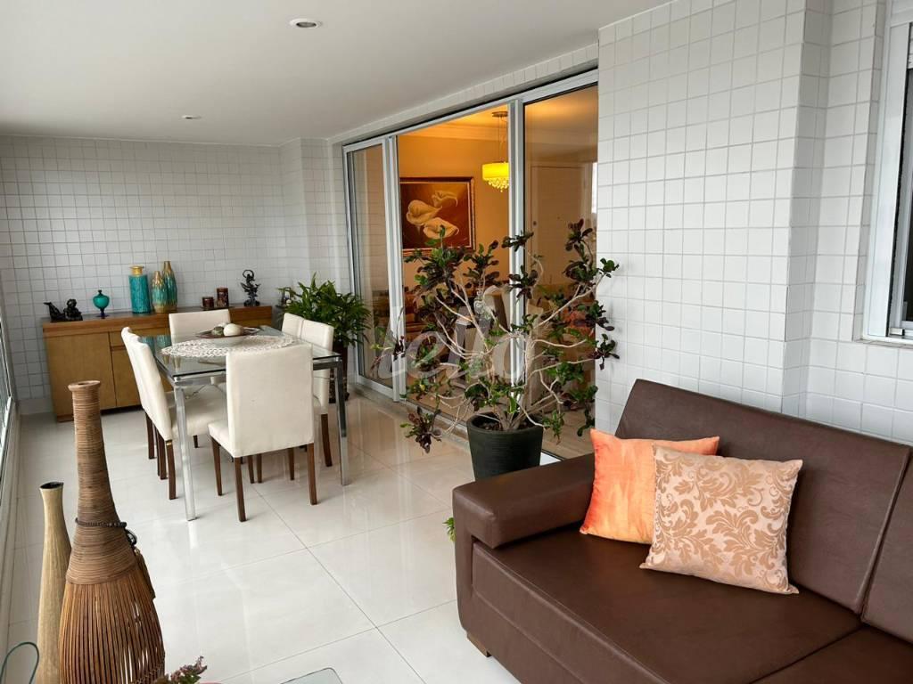 VARANDA de Apartamento à venda, Padrão com 116 m², 3 quartos e 2 vagas em Mooca - São Paulo