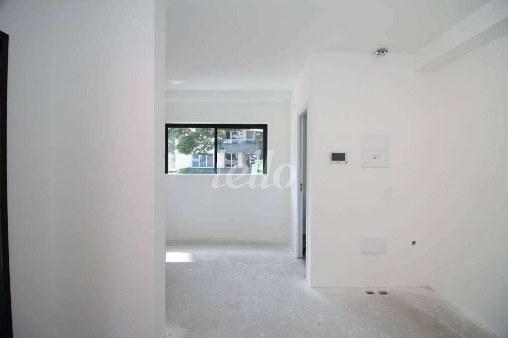 SALA de Sala / Conjunto para alugar, Padrão com 41 m², e em Chácara Inglesa - São Paulo