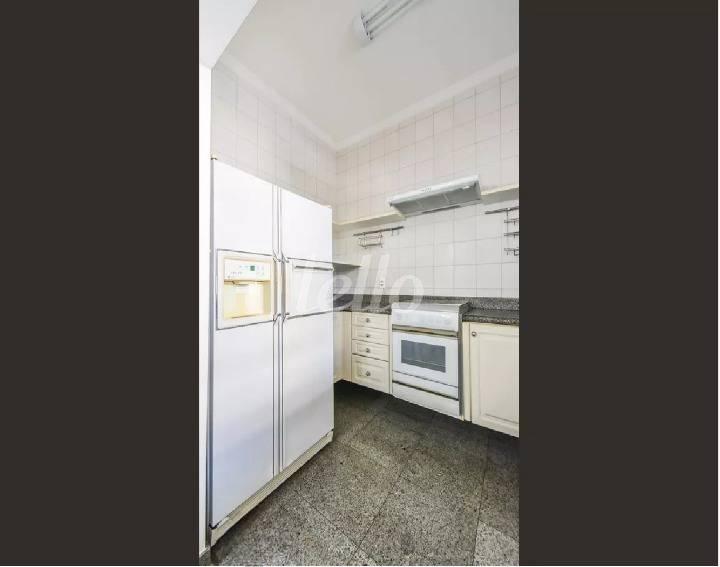 COZINHA de Apartamento para alugar, Padrão com 200 m², 3 quartos e 2 vagas em Consolação - São Paulo