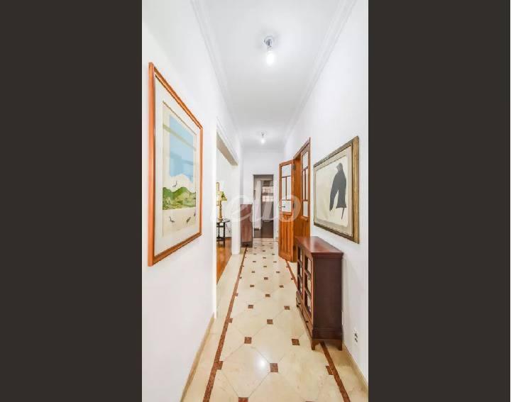 CORREDOR de Apartamento para alugar, Padrão com 200 m², 3 quartos e 2 vagas em Consolação - São Paulo